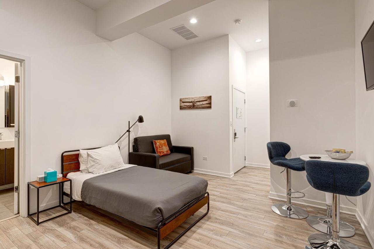 Cabin 105 By 747 Lofts Chicago Dış mekan fotoğraf