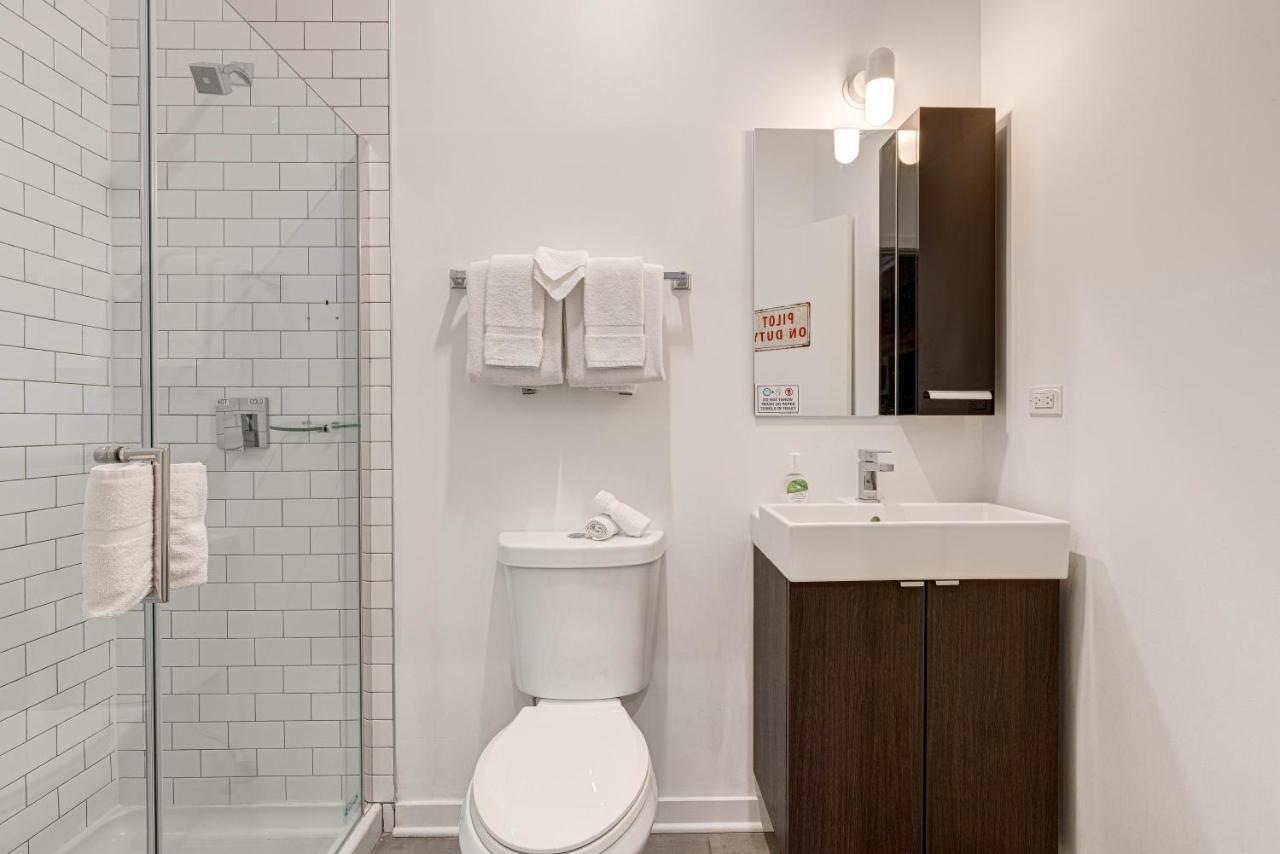 Cabin 105 By 747 Lofts Chicago Dış mekan fotoğraf
